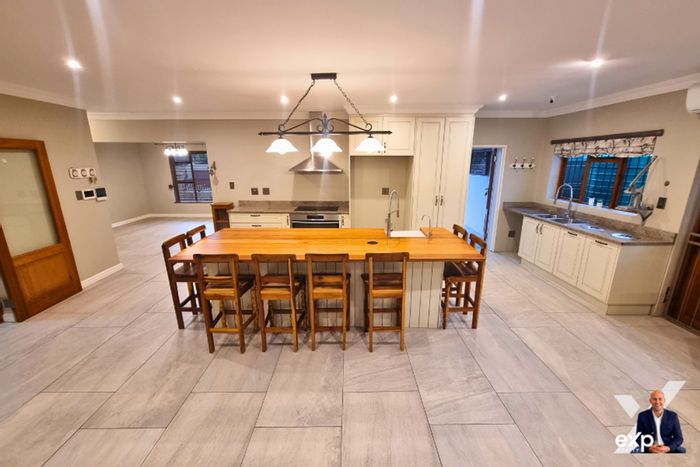 Eversdal House To Rent: 4 Bedrooms, Pool, Braai Area, Pet-Friendly, 4 Garages.