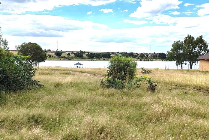 Vacant Land for Sale in Oranjeville Central, 2385 sqm, close to town and water.