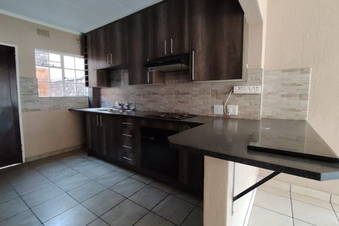 3-Bedroom House For Sale in New State Areas with garden, double garage, and park access.