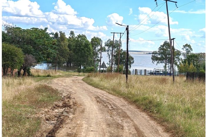 Vacant Land for Sale in Oranjeville Central, 2717 sqm near town and water.