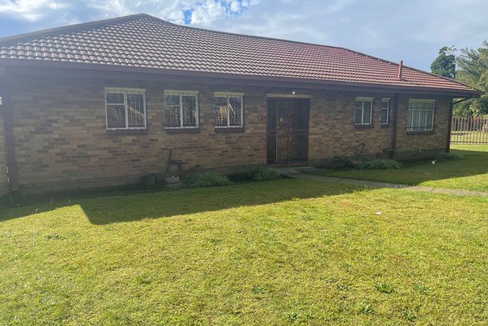 For Sale: House in Kriel Central with 3 bedrooms, garden, and rental potential.