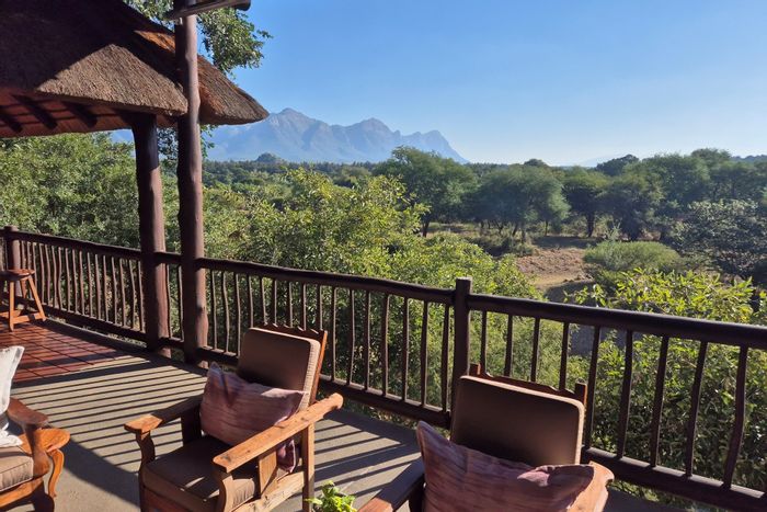 For Sale: House in Blyde Wildlife Estate with pool, game views, and ample amenities.