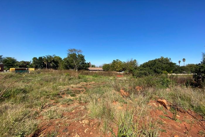 For Sale: 2745m² Vacant Land in Vryheid Central with panoramic views and luxury surroundings.