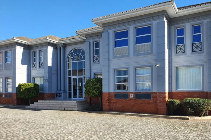 Prime Newton Park office to rent: 6 offices, open-plan areas, secure parking.