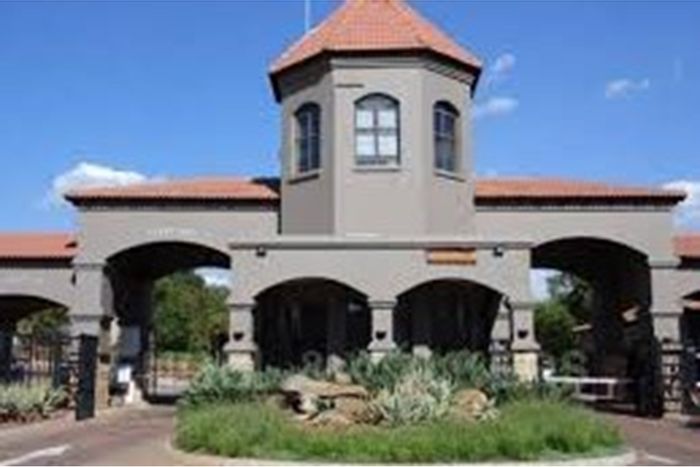 Vacant Land for Sale in Xanadu Eco Park: 1038sqm, trails, parks, wildlife.