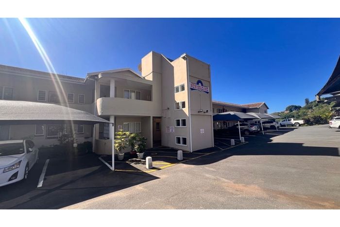 1-Bedroom Apartment For Sale in Amanzimtoti with parking, near amenities and transport.