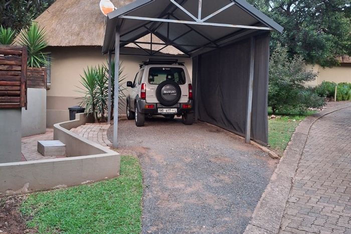Rietfontein House For Sale: Retirement village, carport, inverter, communal amenities included.