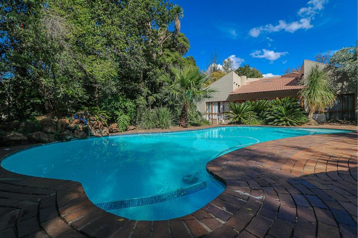 For Sale: Spacious Selcourt house with pool, entertainment areas, and staff quarters.