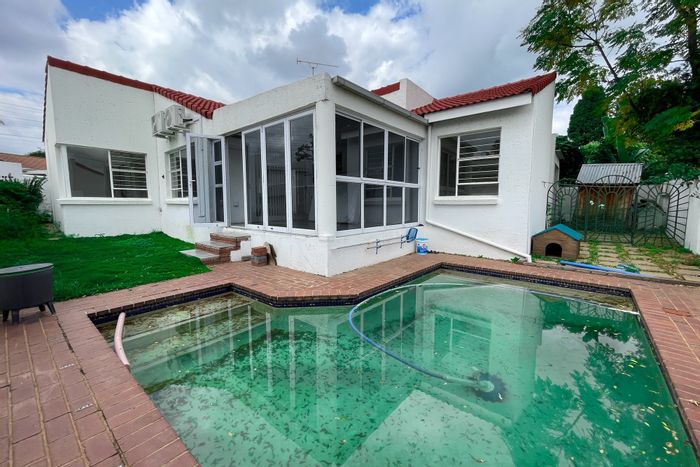 For Sale: House in Sunninghill with pool, solar power, and secure living.