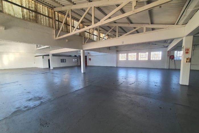 Industrial space to rent in Deal Party with ample parking and secure yard.