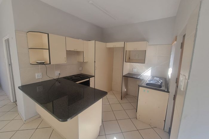 For Sale: Abbotsford Townhouse with 3 bedrooms, 24-hour security, and garage.