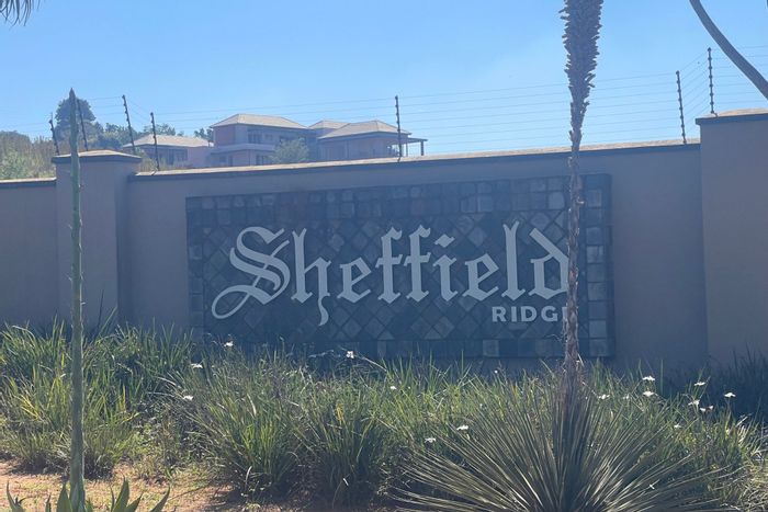 Sheffield Ridge House For Sale: Spacious land, family-friendly, close to schools.