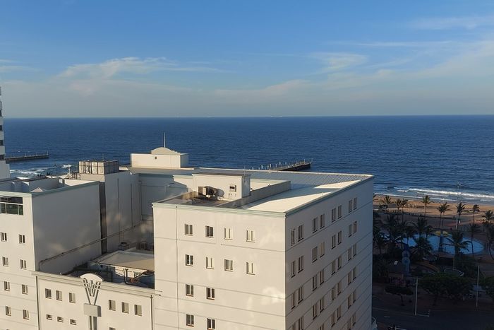 South Beach Apartment For Sale: 1.5 Bedrooms, Lift Access, Secure Parking, Rental Income.