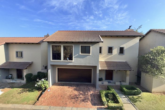 Dainfern House For Sale: 3 bedrooms, secure estate, clubhouse, low-maintenance garden.