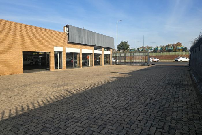 Retail property for sale in Middelburg Central with high visibility and ample parking.