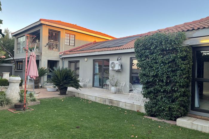 For Sale: House in Kriel Central with pool, flatlet, and spacious entertainment areas.