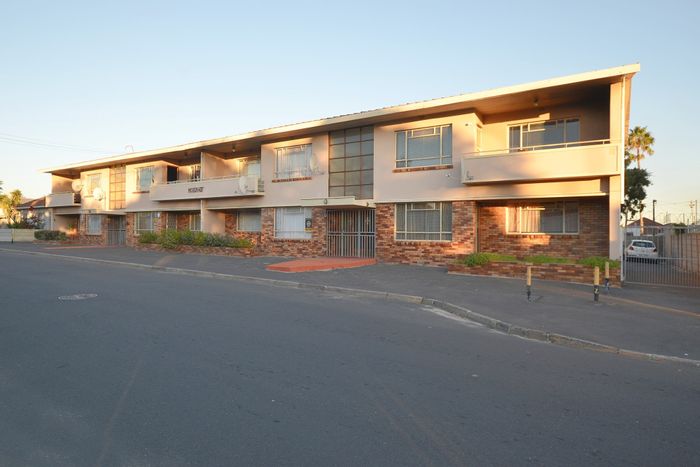 Avondale Apartment For Sale: 2 bedrooms, private balcony, secure parking, close to amenities.