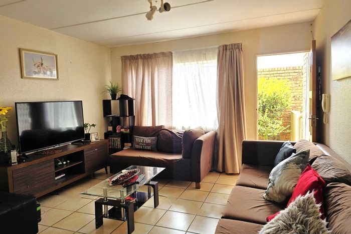 Terenure Apartment For Sale: 2 Bed, Private Garden, Pet Friendly, Garage.