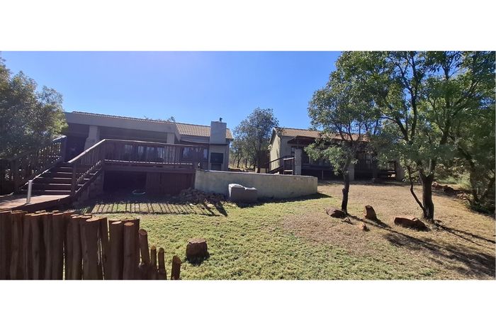 For Sale: Lodge at Elements Private Golf Reserve with pool, boma, and en-suites.