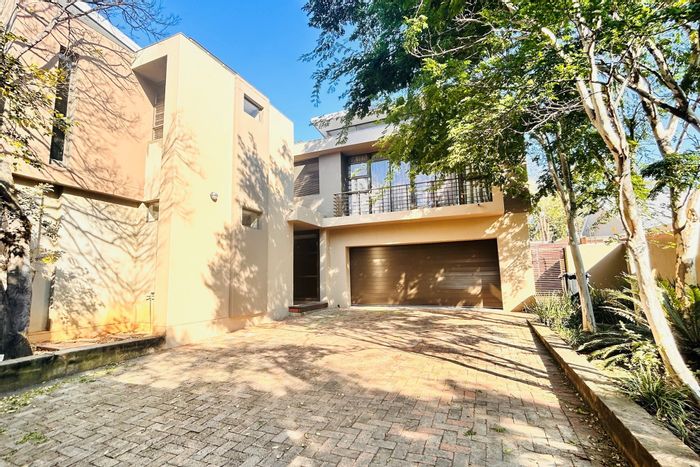 4 Bedroom House For Sale in Brooklyn with garden, chef's kitchen, and security.