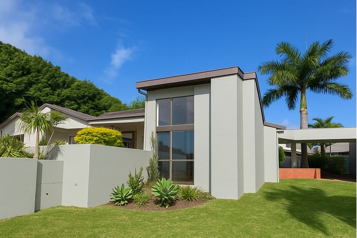 For Sale: House in Veld En Vlei with pool, garden, and spacious living areas.