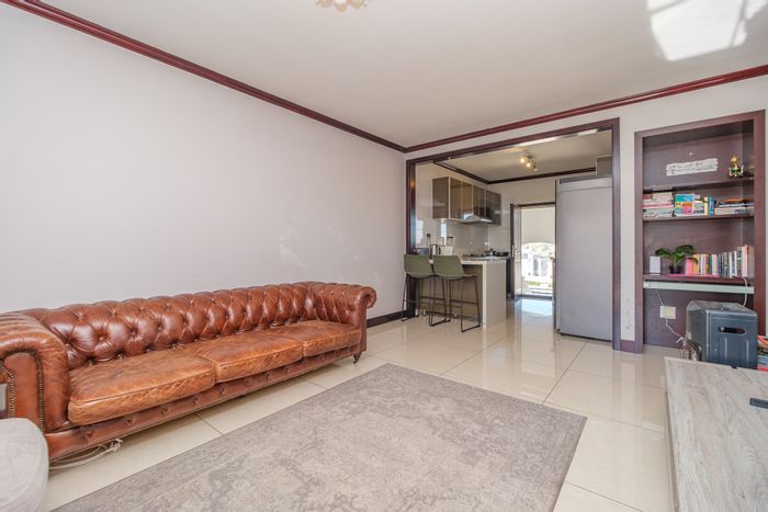 For Sale: 2-Bedroom Apartment in Craigavon with balcony, pool, and tennis court.