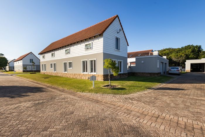 Keurboomstrand Townhouse For Sale: 2 beds, pool access, beach proximity, secure living.