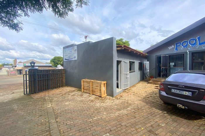 Versatile office property in Vryheid Central, for sale with strong rental potential.