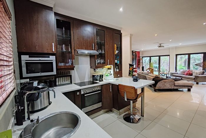 For Sale: Townhouse in Summerset with 3 bedrooms, solar panels, and double garage.