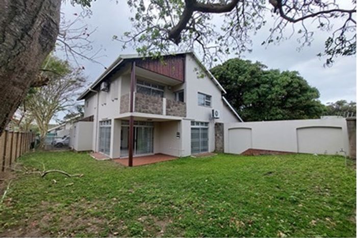 3-Bedroom Townhouse To Rent in Meer En See with double garage and security.