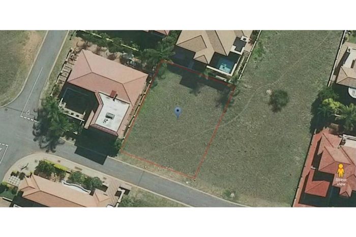 Kosmos Ridge For Sale: Vacant Land Residential with security, wildlife, and great amenities.