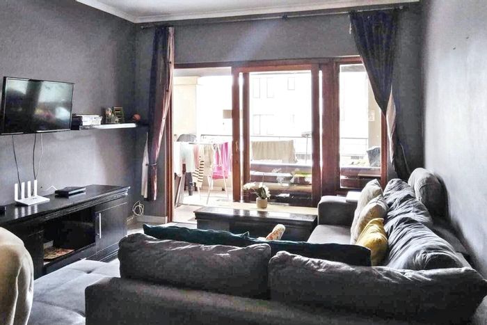 Vorna Valley Apartment For Sale: 2 Bedrooms, pool, playground, balcony, and parking.