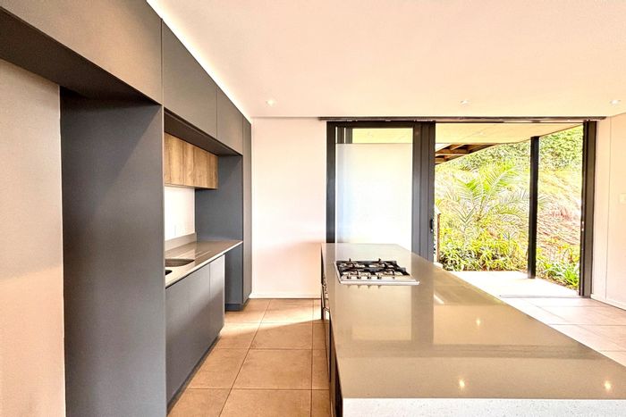 To Rent: 2-Bed Apartment in Elaleni Coastal Forest Estate with clubhouse and parking.