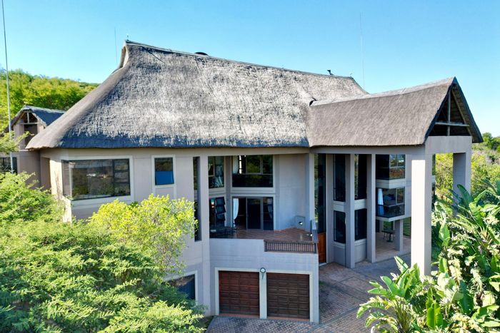 For Sale: Spacious 5-Bedroom House in Mooikloof Equestrian Estate with Pool and Entertainment Areas.