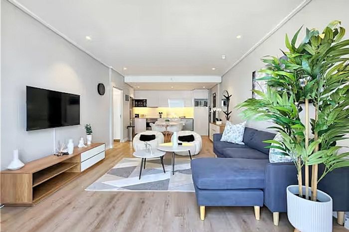 For Sale: 1-Bedroom Apartment in Cape Town City Centre with Balconies and No Load Shedding.