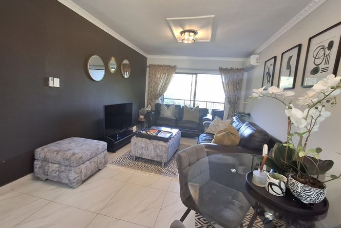2-Bedroom Apartment To Rent in Ballito Central with pool, gym, and security.