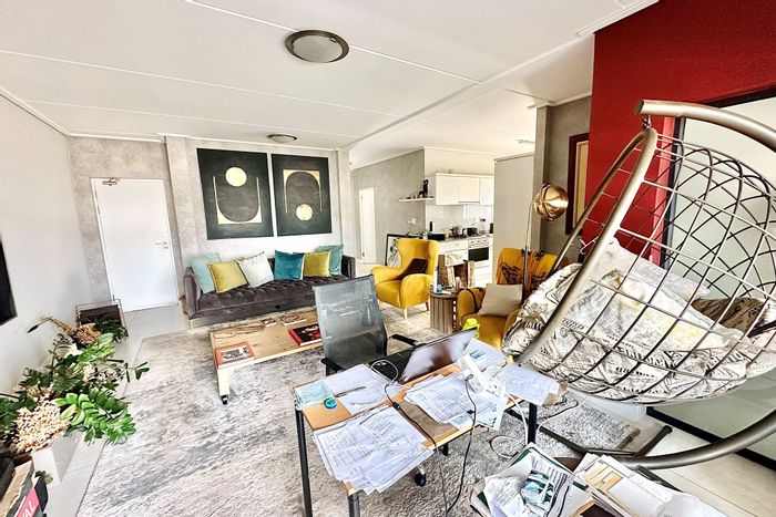 For Sale: Apartment in The Polofields with 3 beds, pool, gym, and cinema.
