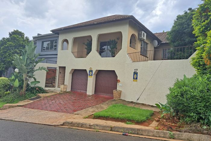 Allandale House For Sale: 3 beds, 2 baths, near schools and amenities.