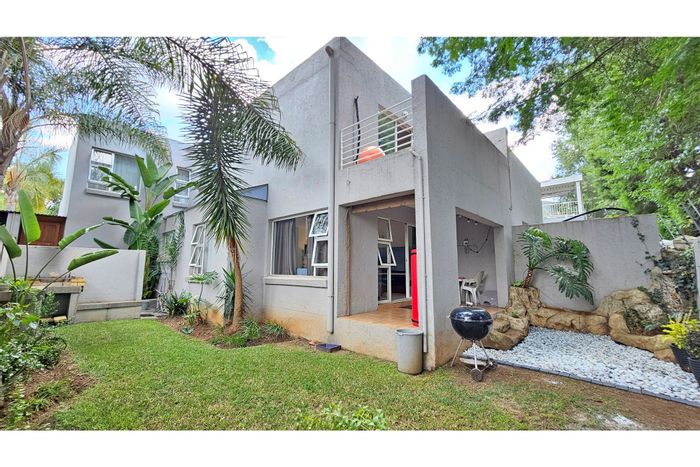 Duplex cluster in Lonehill with double garage, garden, and secure estate access. For Sale.