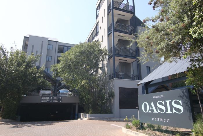 For Sale: Apartment in Steyn City with golf course, pools, and top amenities.