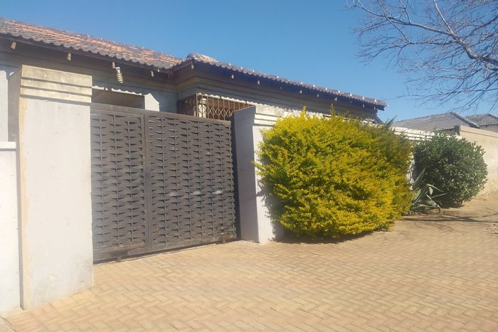 House for Sale in Protea Glen: 3 Bedrooms, Income-Generating Outside Rooms, Garage.