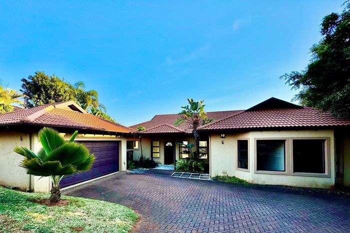 3-Bedroom House To Rent in Ballito Central with Garden, Garage, and Convenient Amenities.