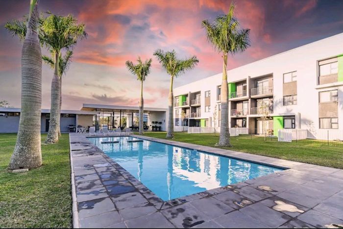 For Sale: 2-Bedroom Apartment in Ballito Central with Pool, Gym, and Security.