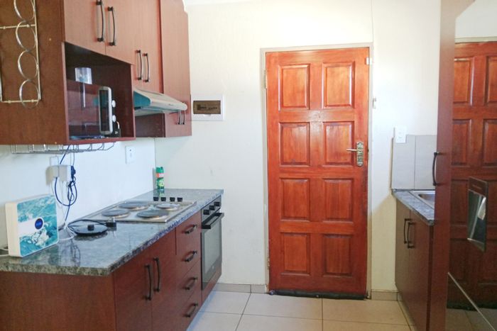 3 Bedroom House For Sale in Rosslyn with Secure Parking and Convenient Access.