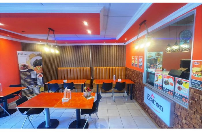 Retail Property For Sale in Doornfontein: Fully equipped fast food business with license.