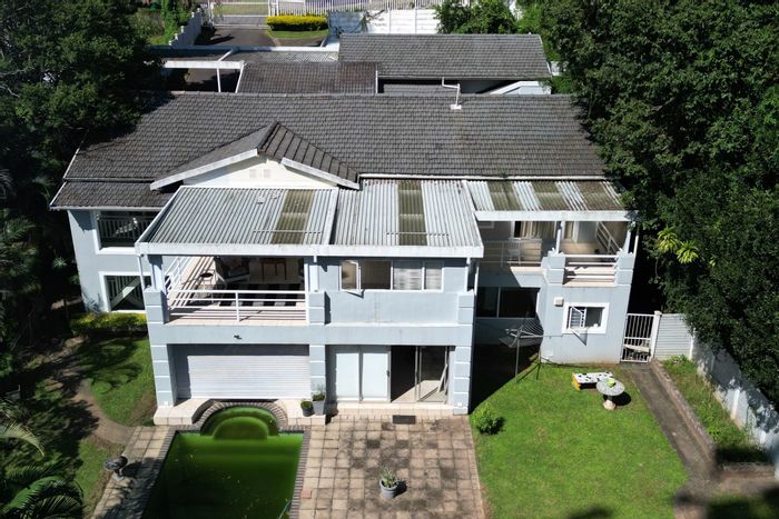For Sale: Spacious 4-bedroom house in Padfield Park with pool and ample parking.