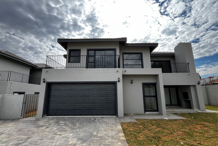 For Sale: 3 Bed House in North Riding with garden, patio, and smart features.