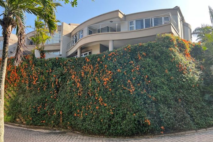 For Sale: Townhouse in Sheffield Beach with ocean views, plunge pool, and solar power.