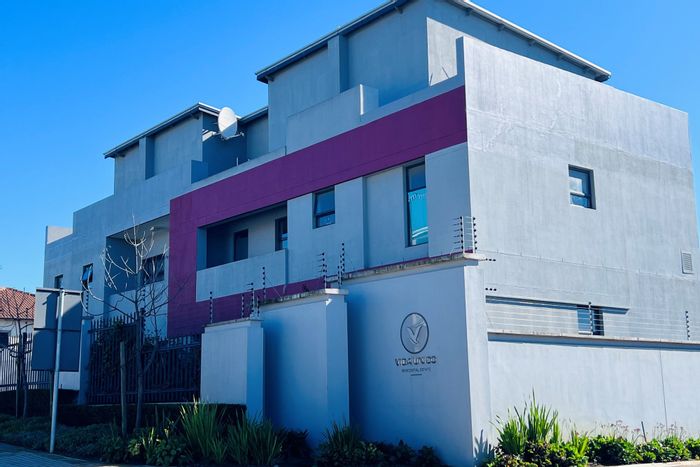 Langeberg Heights Apartment For Sale: Spacious loft, secure parking, pet-friendly, great amenities.