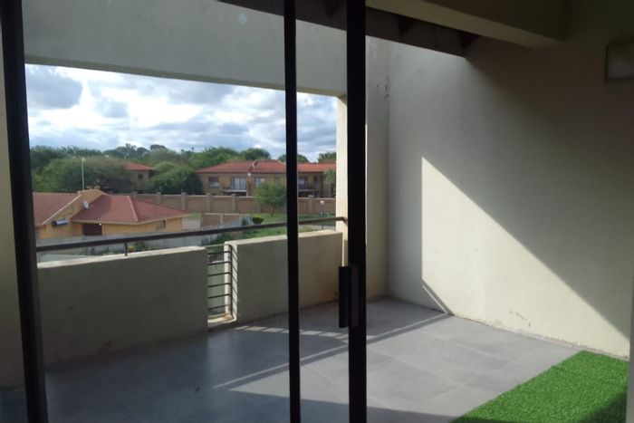 For Sale: Townhouse in Penina Park with 2 beds, security, and covered parking.